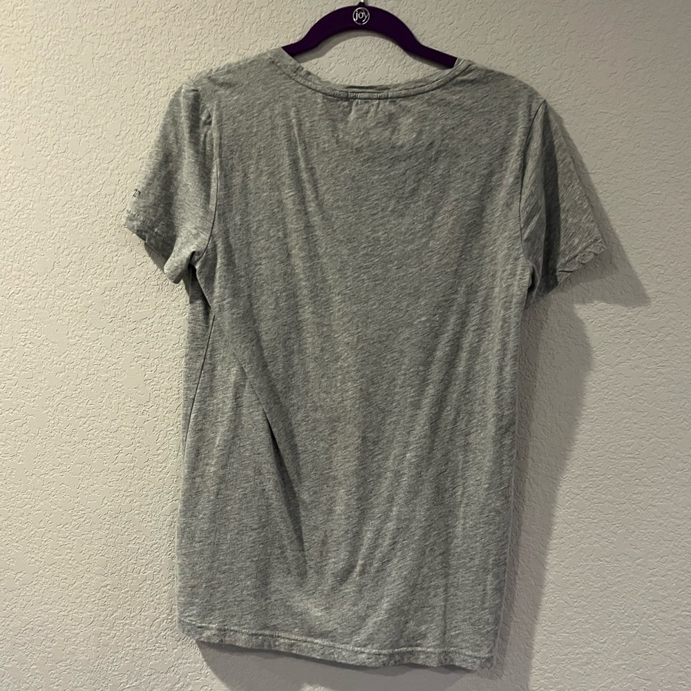Burberry. M. Grey T-shirt with fox. - Picture 5 of 5
